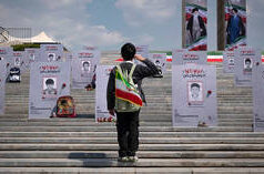 “Stai uccidendo bambini!”: Vance ha criticato l’evento chiave del MAGA (VIDEO)