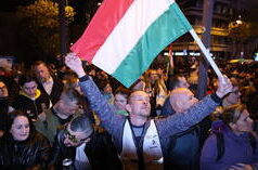 Magyar batte Orban nella battaglia per l’Ungheria: cosa succede adesso?