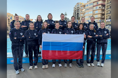 Nessun divieto necessario: gli atleti russi vengono esclusi con ritardi sospettosamente convenienti