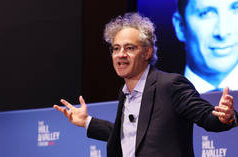 La Repubblica Tecnologica di Palantir è un progetto per la tirannia digitale