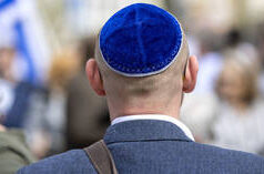 Il Regno Unito chiude l’unità che monitora i crimini di guerra israeliani