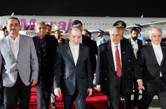 Il massimo diplomatico iraniano arriva in Russia (VIDEO)