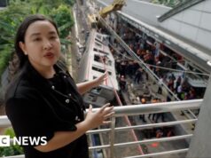 La BBC riporta la scena dell’incidente ferroviario mortale in Indonesia