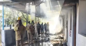 Almeno 25 morti nell’esplosione di una fabbrica di petardi in India