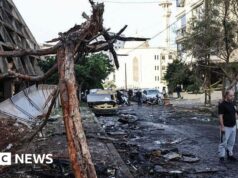 Israele intensifica gli attacchi contro il Libano e colpisce aree non sotto il controllo di Hezbollah