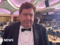 “Non lo sapevi”: Gary O’Donoghue descrive confusione e paure alla cena dei corrispondenti