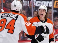 Zegras e Foerster segnano due volte ciascuno mentre i Flyers rimangono al caldo con la vittoria sui Devils