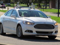 Questa intelligenza artificiale consente alle auto a guida autonoma di “ricordare” i viaggi passati per pianificare percorsi più sicuri