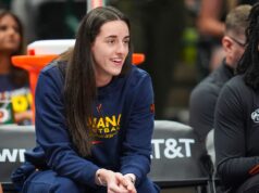 Caitlin Clark si riacclimata alla febbre in ritorno al campo di addestramento