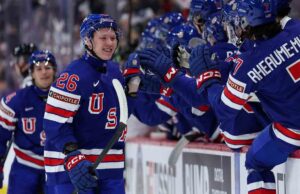 Max Plante vince Hobey Baker come miglior giocatore di hockey maschile del school