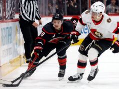 Martinook segna il vincitore nel doppio tempo supplementare mentre gli Hurricanes battono i Senators in Gara 2