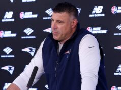 Mike Vrabel afferma di assumersi la responsabilità delle distrazioni e di non affrontare i dettagli