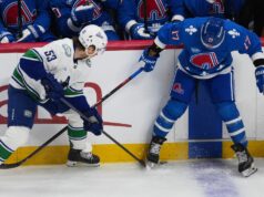 Boeser ha una tripletta, i Canucks all’ultimo posto superano i quattro gol di vantaggio per battere Avalanche, chief della NHL