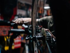 Perché è così difficile riparare una bici elettrica? (2026)