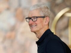 Secondo quanto riferito, Apple sta testando quattro progetti per i prossimi occhiali intelligenti