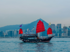 HSBC e Normal Chartered sono i primi destinatari delle licenze stablecoin a Hong Kong