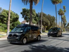 Uber sta testando il Volkswagen ID senza conducente. Buzz Vans a Los Angeles