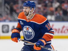 Jason Dickinson degli Oilers rimane fuori per Gara 3 contro Geese