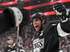 La carriera ventennale di Anze Kopitar con i Kings si conclude tra applausi e lacrime