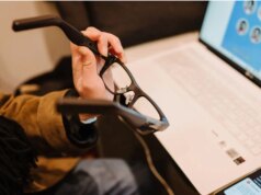 Gli occhiali intelligenti AI di Samsung sono pronti per luglio. E sì, Galaxy Glasses potrebbe essere il nome