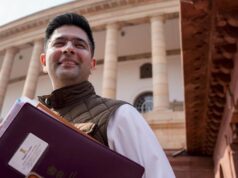 Guarda: Cosa sta realmente accadendo all’interno del partito Aam Aadmi?