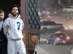 Sospettato sorridente ammanettato dopo una presunta presa di potere in strada, gara di resistenza ripresa dalla telecamera