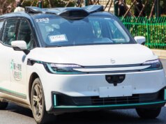L’interruzione dei robotaxi in Cina lascia i passeggeri bloccati sulle autostrade