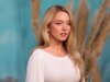 Sydney Sweeney dà il by way of al weekend di Stagecoach con un duetto al fianco di Bailey Zimmerman mentre la guerra della lingerie si infiamma