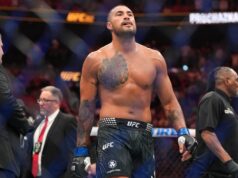 Carlos Ulberg cube che “l’intervento al ginocchio è stato fatto” dopo l’improbabile vittoria del titolo UFC 327