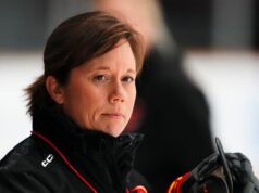 L’allenatore capo dell’Ottawa Cost, Carla MacLeod, prende un congedo