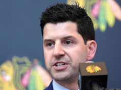 I Blackhawks ingaggiano il direttore generale Kyle Davidson per un prolungamento del contratto