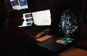 L’amministrazione Trump vuole che i giocatori intensifichino e colmino la carenza di controllori del traffico aereo