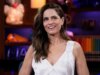 Amanda Peet cube che i suoi genitori paragonavano i suoi sogni di recitazione all’essere una “prostituta”