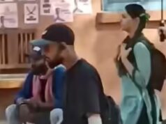 Il look da scolaretta “Shakti Shalini” di Aneet Padda è PERDUTO – GUARDA