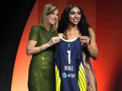 Paige Bueckers afferma che la sua relazione con Azzi Fudd è “affare di nessuno se non nostro” al Media Day