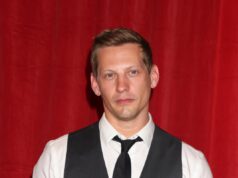La star di Hollyoaks James Sutton si unisce a OnlyFans
