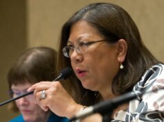 Un altro democratico abbandona l’affollata corsa governativa della California poche settimane prima delle elezioni primarie del 2 giugno