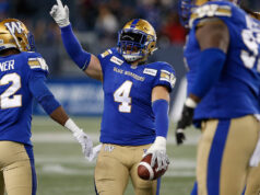 Il tre volte campione della Gray Cup Adam Bighill si ritira con i Blue Bombers