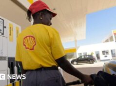 Il Senegal vieta ai ministri di viaggiare all’estero a causa dell’aumento del prezzo del petrolio