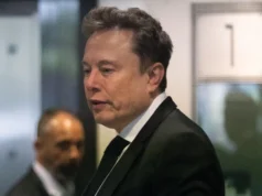 Elon Musk testimonia di sì "preoccupazioni estreme" su chi controlla l’intelligenza artificiale nel processo contro Altman