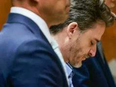 Il medico di Maui accusato di aver tentato di uccidere la moglie è stato dichiarato colpevole di tentato omicidio colposo