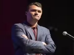 Con 60 progetti di legge a tema Kirk, più di 20 stati americani cercano di promuovere la sua ideologia