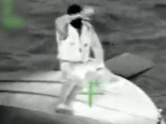 3 agenti federali e 2 diportisti salvati dopo che le navi si sono ribaltate al largo di Porto Rico