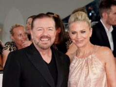 La scrittrice Jane Fallon afferma che il secondo intervento chirurgico per il cancro al seno “è andato bene”