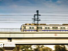 L’India ha speso miliardi in treni metropolitani. Ma dove sono i pendolari?