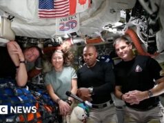 Guarda: La BBC fa una domanda all’equipaggio dell’Artemis II nello spazio