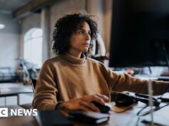 Meta per tenere traccia dei clic e delle sequenze di tasti dei lavoratori per addestrare l’intelligenza artificiale