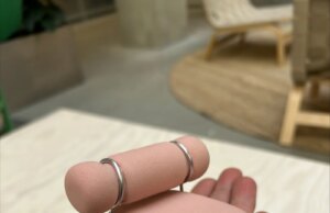 La nuova sedia gonfiabile di Ikea è stata testata dai gatti