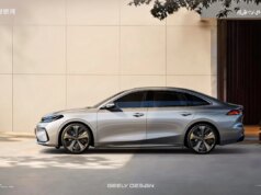 La società madre di Volvo ha appena realizzato un’elegante berlina elettrica da 14.300 dollari che sfuggirà agli acquirenti statunitensi