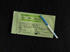 I tagli ai finanziamenti per le strisce reattive al fentanil sollevano preoccupazioni: "Non ha senso"